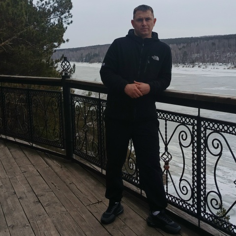 Артем Кичигин
